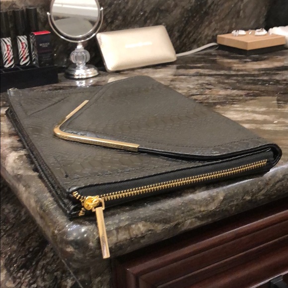 BCBGeneration Clutch 🐍 Print Leather - Picture 6 of 6